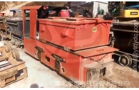 礦用井下電機(jī)車(chē)的駕駛室如何進(jìn)行日常維護(hù)？